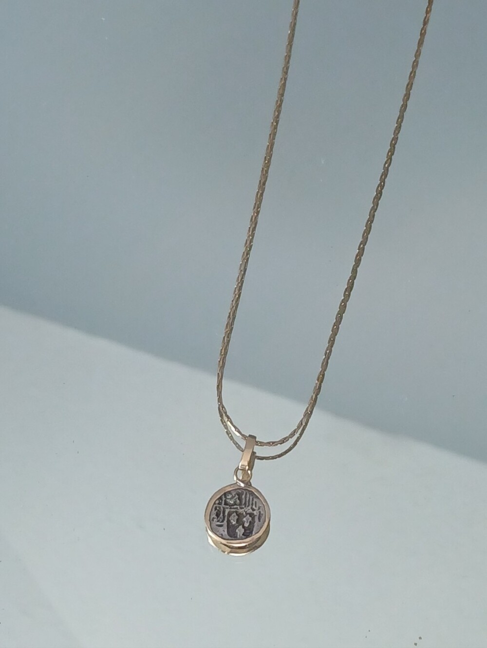 ✨ Stunning Vintage Spanish Colonial Cob Style Medallion Pendant Necklace ✨ - Picture 9 of 13